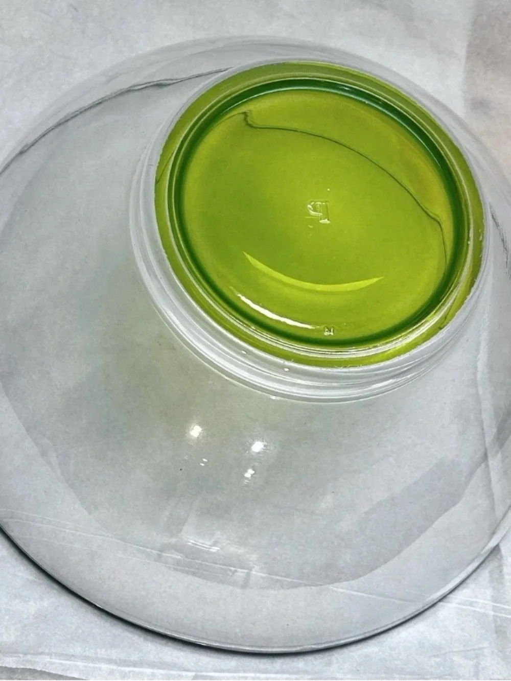 Vtg Turkish Lg Serving Bowl Clear Flared Rim W/Emerald Green Base Pasabahc 9.5”